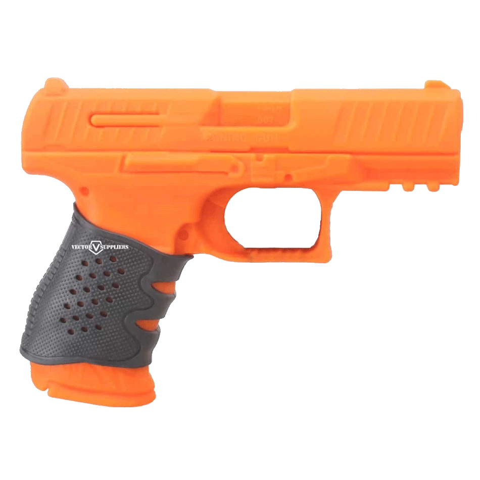 Taktische Gummigriffhülle montiert auf Pistolenmodell SCOT-21, bietet ergonomischen Komfort und festen Griff bei jeder Witterung.