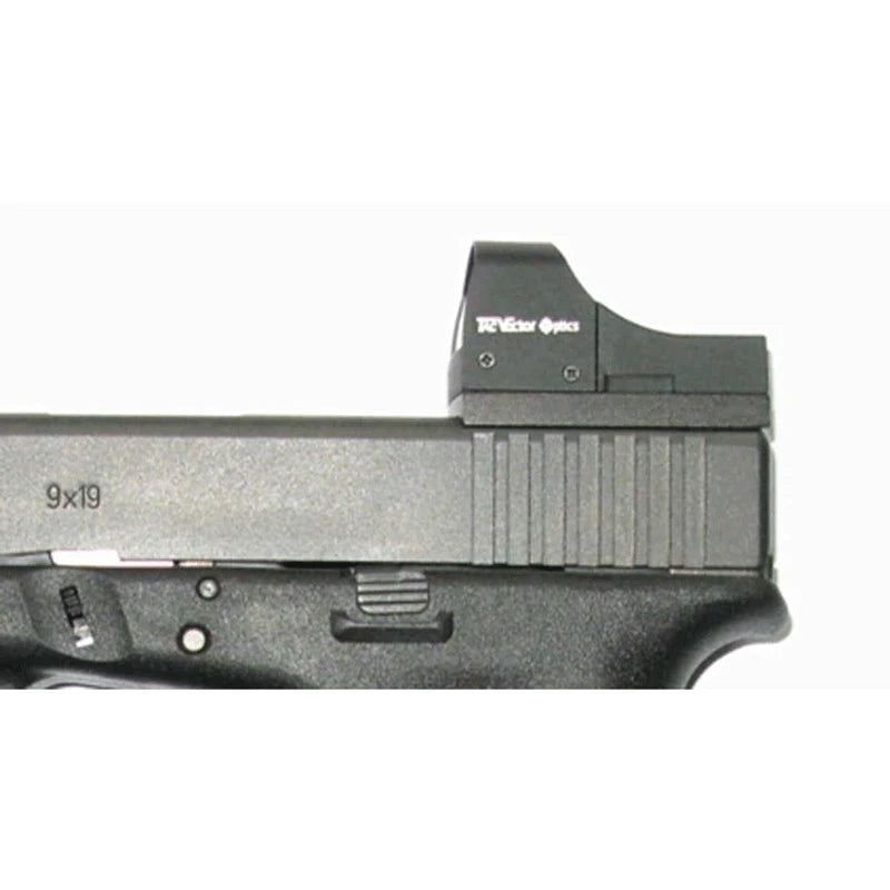 Montierter Adapter MGT (RMSc) mit RMSc Rotpunktvisier auf Glock-Pistole, perfekte Lösung für präzises Zielen ohne MOS-System.