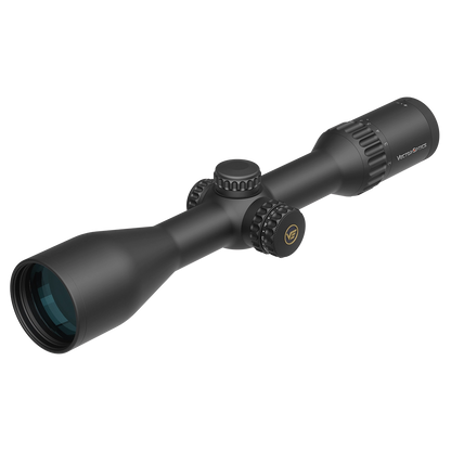 Seitliche Perspektive des Continental x8 2-16x50 SFP Zielfernrohrs mit VET-10 BDC-Absehen und hoher Lichttransmission für MPVO-Anwendungen.