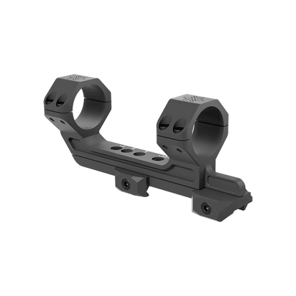 Verstellbare Cantilever-Montage mit 38mm Höhe für Picatinny-Schienen, gefertigt aus robustem CNC-Aluminium für optimalen Augenabstand.