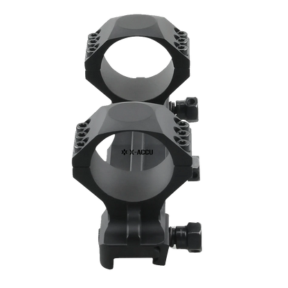 Seitliche Perspektive der X-Accu Blockmontage 35mm, präzise gefertigt für 34mm Optiken und 21mm Picatinny-Montagen.