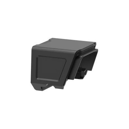 Seitliche Ansicht der Aluminium Schutzkappe für SCRD-SM44 und SCRD-65, präzise gefertigt für optimalen Sitz auf Zieloptiken.