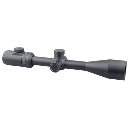 Matiz 6-18x44 SFP Zielfernrohr mit robustem Gehäuse und variabler Vergrößerung für präzise Zielerfassung bei Outdoor-Einsätzen.