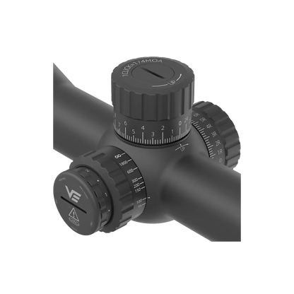 Detailansicht des MOA-Turms am Tauron Zielfernrohr 4-16x44 HD FFP. Präzise Höhen- und Seitenverstellung für exakte Zielanpassung.