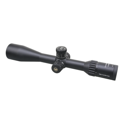 Continental x6 4-24x50 Tactical SFP Zielfernrohr mit German Schott HT-Gläsern und verstellbarem Zoom für taktische Anwendungen.