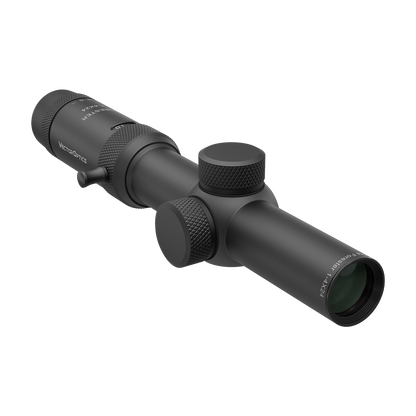 LPVO Zielfernrohr Forester 1–4×24 SFP von Vector Optics mit verstellbarem Sehfeld und taktischen Einstelltürmen für präzise Schüsse.