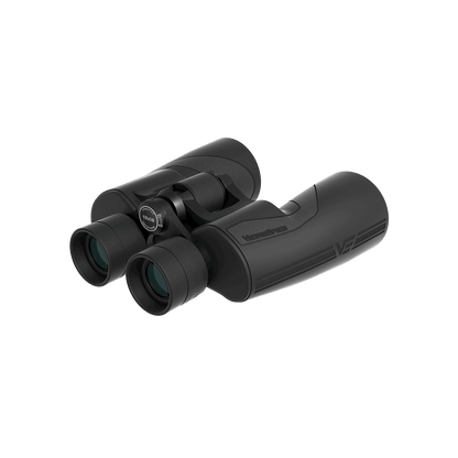 Robustes Forester 10x50 Fernglas mit gummierter Oberfläche und klarer Optik für den Einsatz bei Outdoor-Aktivitäten.