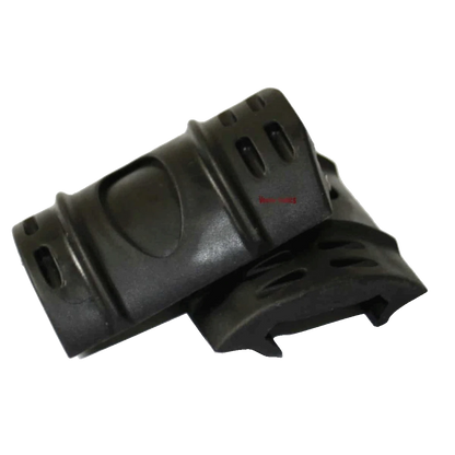 Picatinny-Gummischutz SCOT-23 in Schwarz mit ergonomischem Design zur Abdeckung von Picatinny-Schienen. Ideal für sicheren Halt und Kratzschutz.