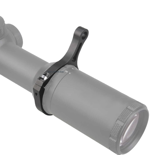 Verstellring Zielfernrohr 42-47mm montiert für schnelles Zoom, robuster Aluminiumhebel für präzise Bedienung bei Jagdoptiken.