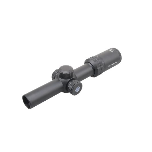 Grizzly 1–4×24 Zielfernrohr mit robustem Gehäuse und präziser Justierung, ideal für Drückjagden und taktische Anwendungen.