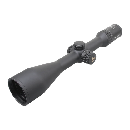 Seitliche Perspektive des Continental x8 3-24x56 SFP Zielfernrohrs mit taktischen Verstelltürmen für den Jagdeinsatz bei mittleren bis weiten Entfernungen.