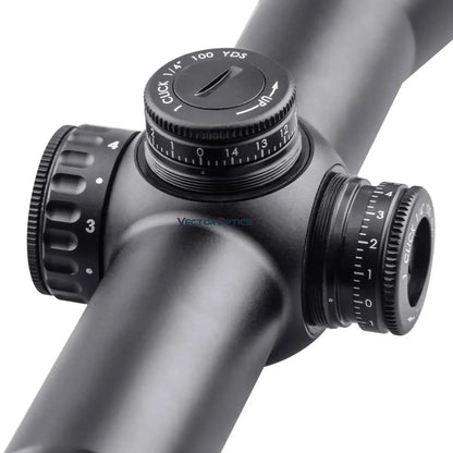 Seitliche und vertikale Türme des Continental X6 2–12×50 Zielfernrohrs mit klarer Skalierung für präzise Jagdanpassung und Zielgenauigkeit.