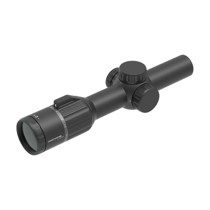 FFP-Zielfernrohr Constantine 1-10x24 HD mit fein einstellbarem Zoomring, entwickelt für dynamisches Schießen und taktische Präzision.