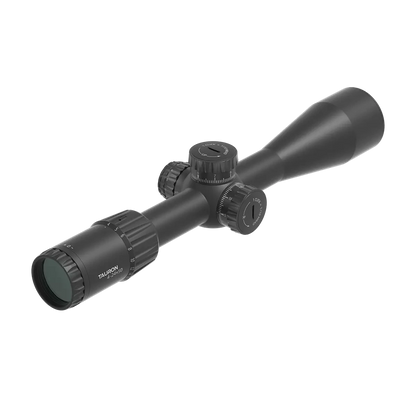 Hochwertiges Vector Optics Zielfernrohr Tauron 4-24x50 FFP mit stoßfestem Gehäuse und präziser Höhen- und Seitenverstellung.