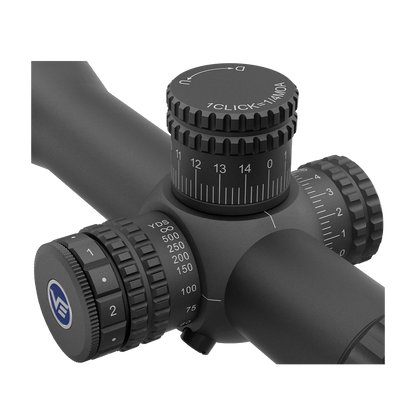 Nahaufnahme der Verstelltürme des Orion Pro Max 6-24X50 FFP Zielfernrohrs mit klarer Skala und griffiger Oberfläche für präzise Einstellungen.