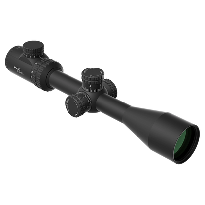 Hugo 3–12×40i Zielfernrohr mit grün beschichteter Optik und MPVO SFP Glasabsehen für klare Zielerfassung bei mittleren Entfernungen.