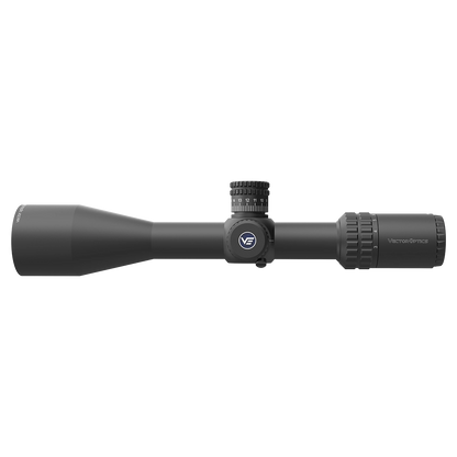 Orion Pro Zielfernrohr 3-18x50 SFP mit 100 MOA Verstellbereich in Seitenansicht, ideal für präzises Schießen bei Tag und Dämmerung.