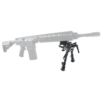 Montiertes Zweibein Swivel Carbon an einem Gewehr, zeigt Anwendung und Stabilität bei der Nutzung im Jagd- oder Schießsportbereich.